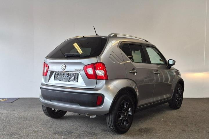 Grå Suzuki Ignis fra 2018
