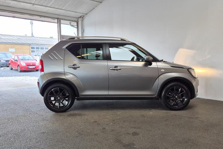 Grå Suzuki Ignis fra 2018