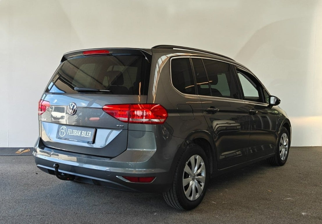 undefined VW Touran fra 2016