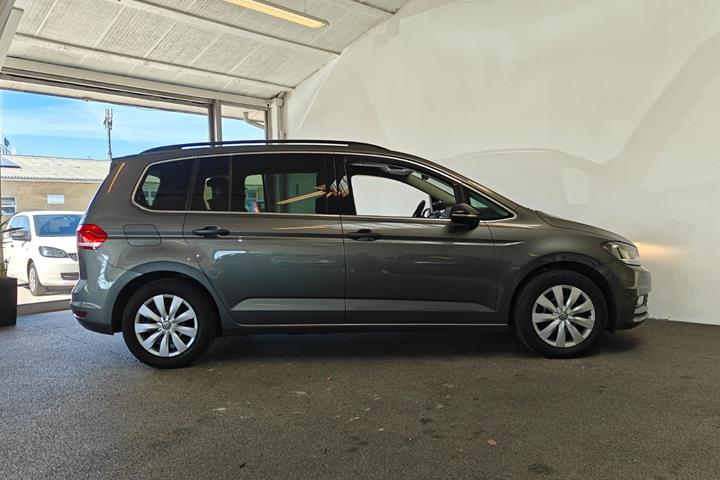 undefined VW Touran fra 2016