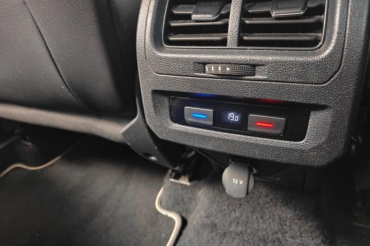 undefined VW Touran fra 2016