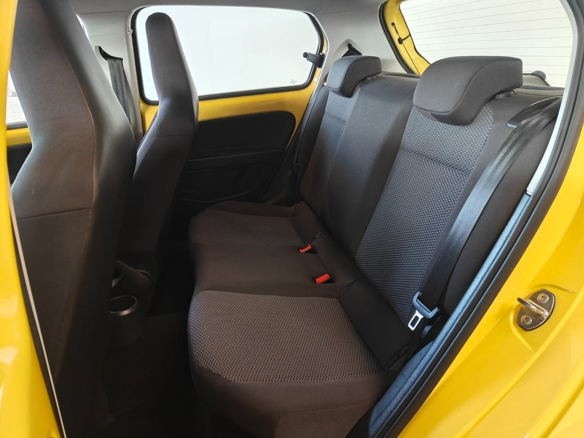 Gul Seat Mii fra 2016