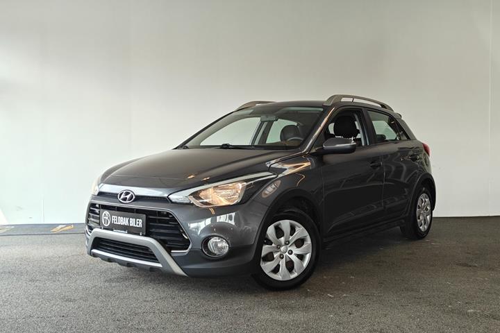 Grå Hyundai i20 Active Cross fra 2018