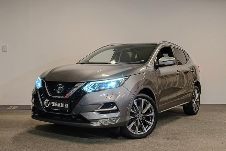 Grå Nissan Qashqai fra 2020