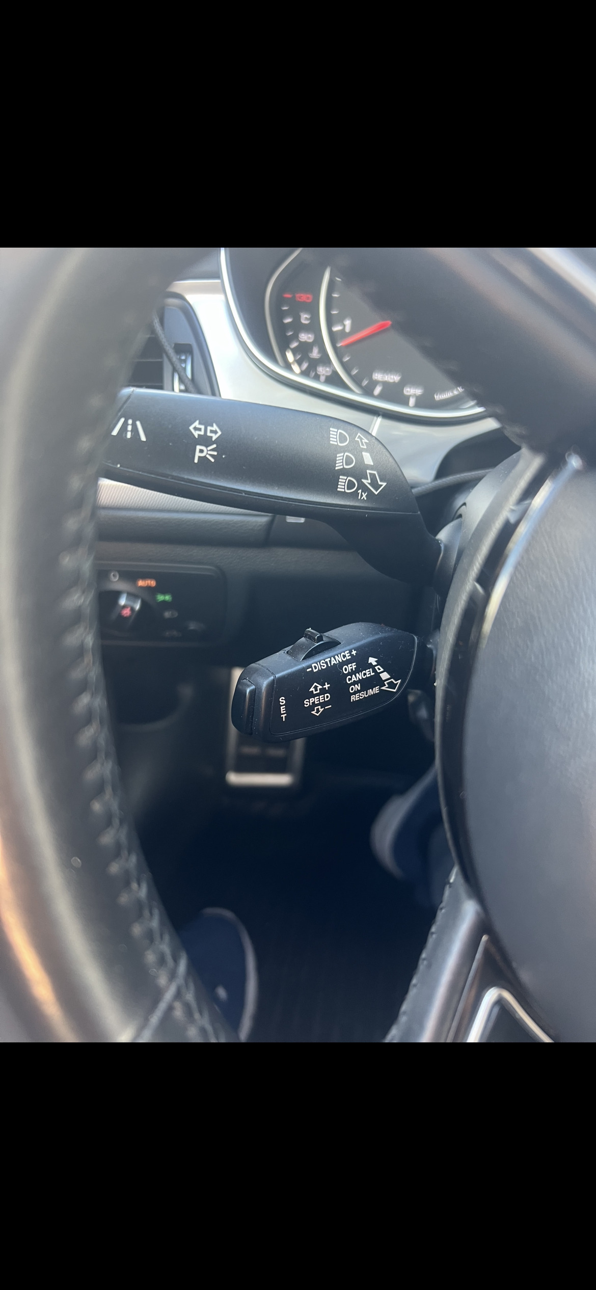 Grå Audi A6 fra 2016