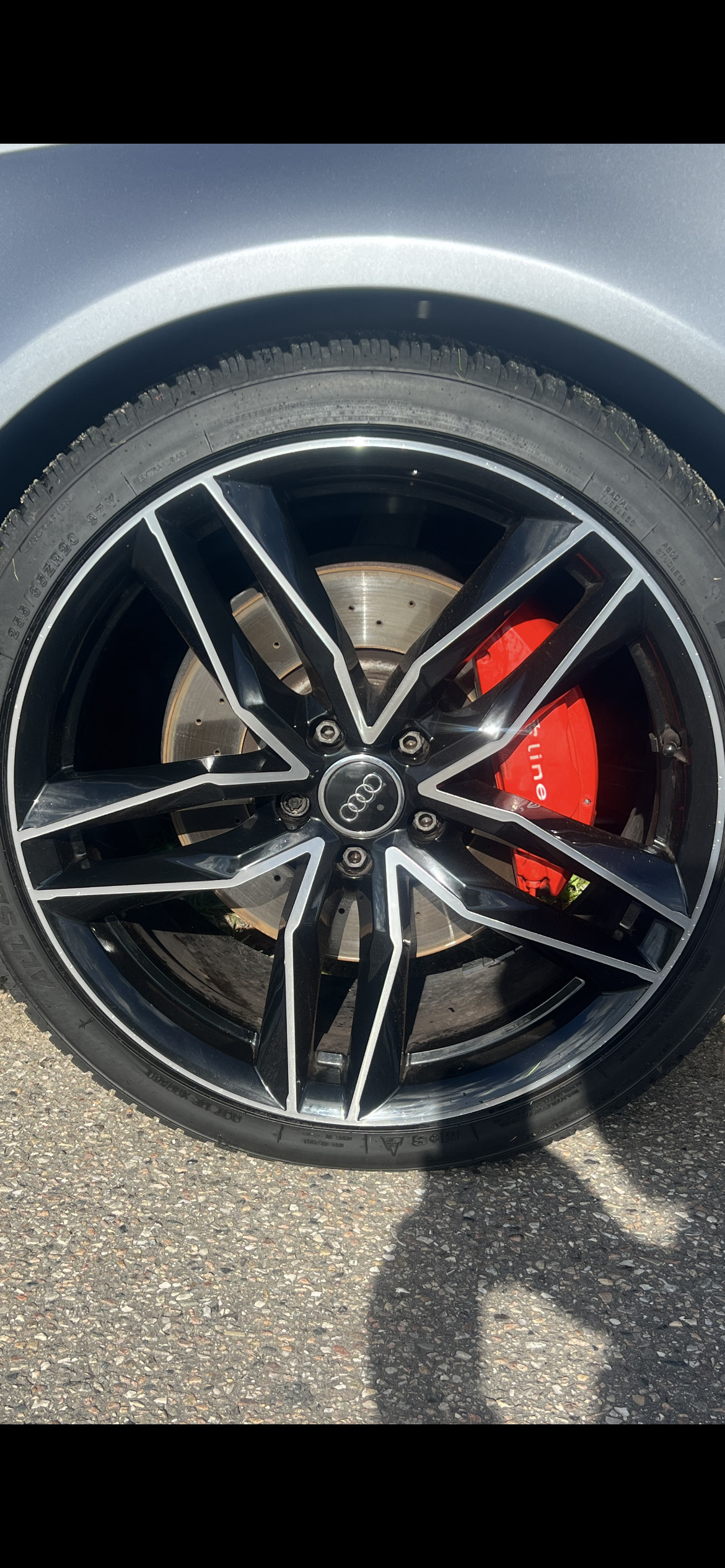 Grå Audi A6 fra 2016