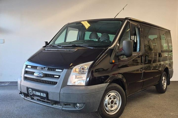 Sort Ford Transit Tourneo fra 2008