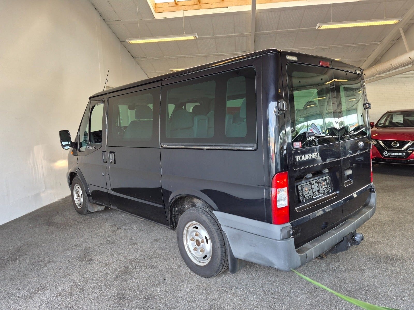 Sort Ford Transit Tourneo fra 2008