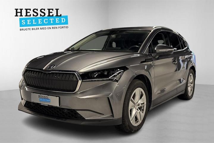 Grå Skoda Enyaq fra 2023