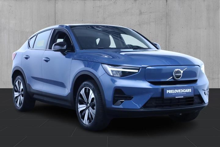 Blå Volvo C40 fra 2023