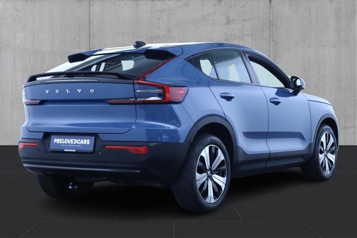 Blå Volvo C40 fra 2023