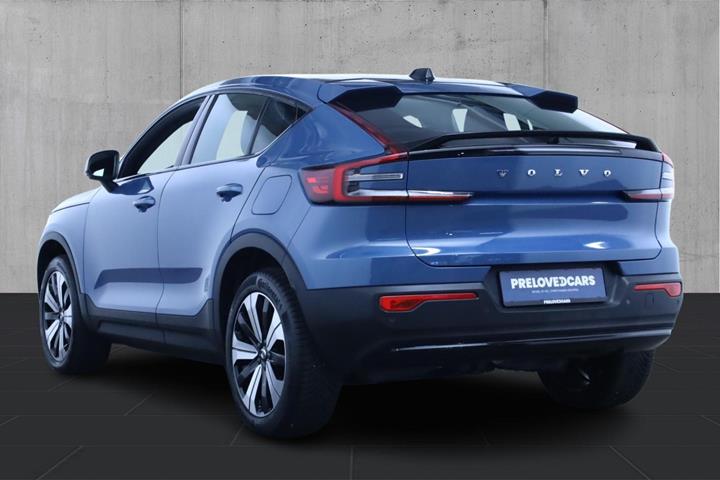 Blå Volvo C40 fra 2023