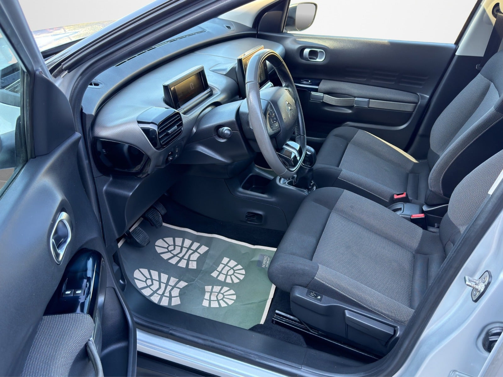 Sølv Citroën C4 Cactus fra 2015