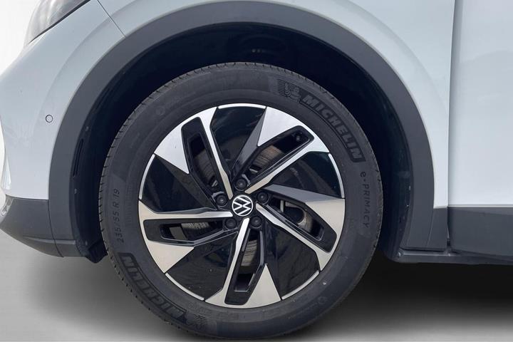 Hvid VW ID.4 fra 2023