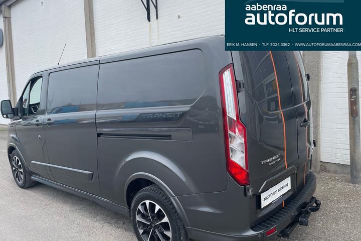 Grå Ford Transit Custom 320 L2 fra 2022