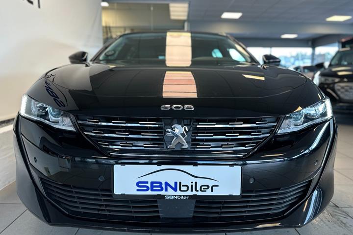 Sort Peugeot 508 fra 2020