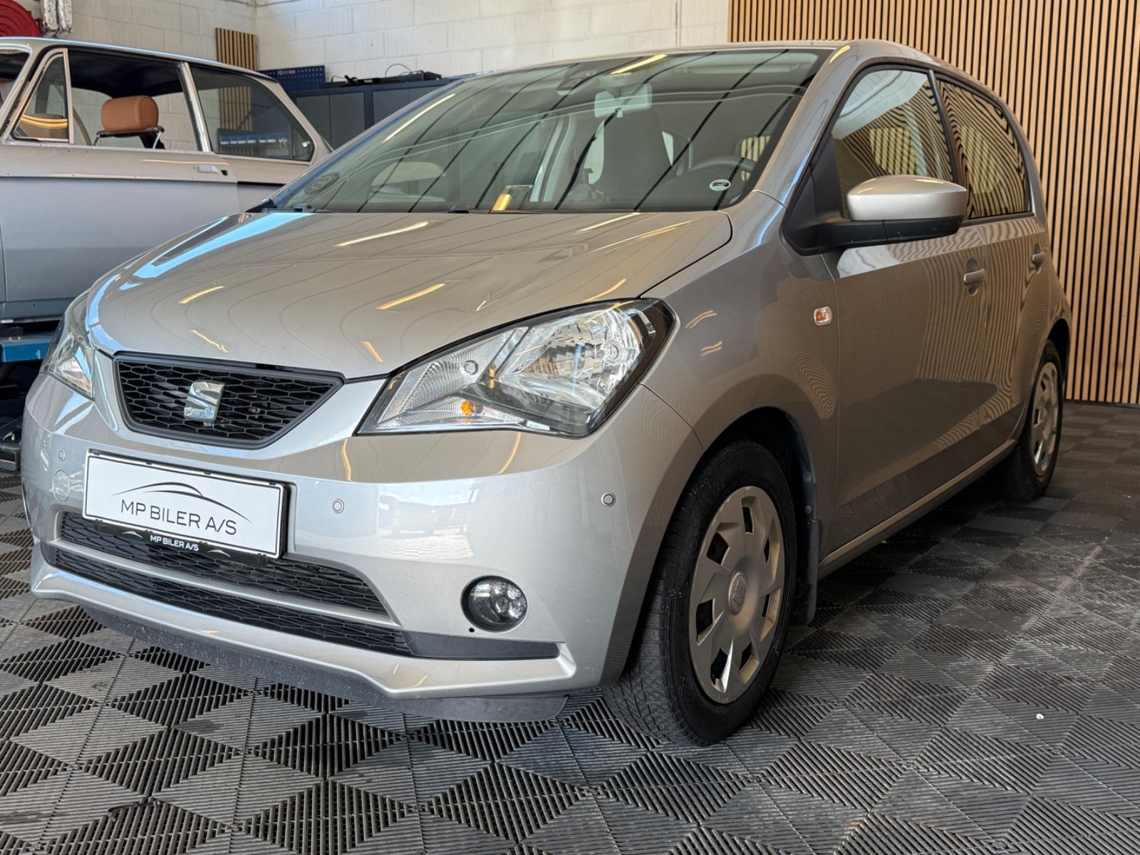 Grå Seat Mii fra 2019