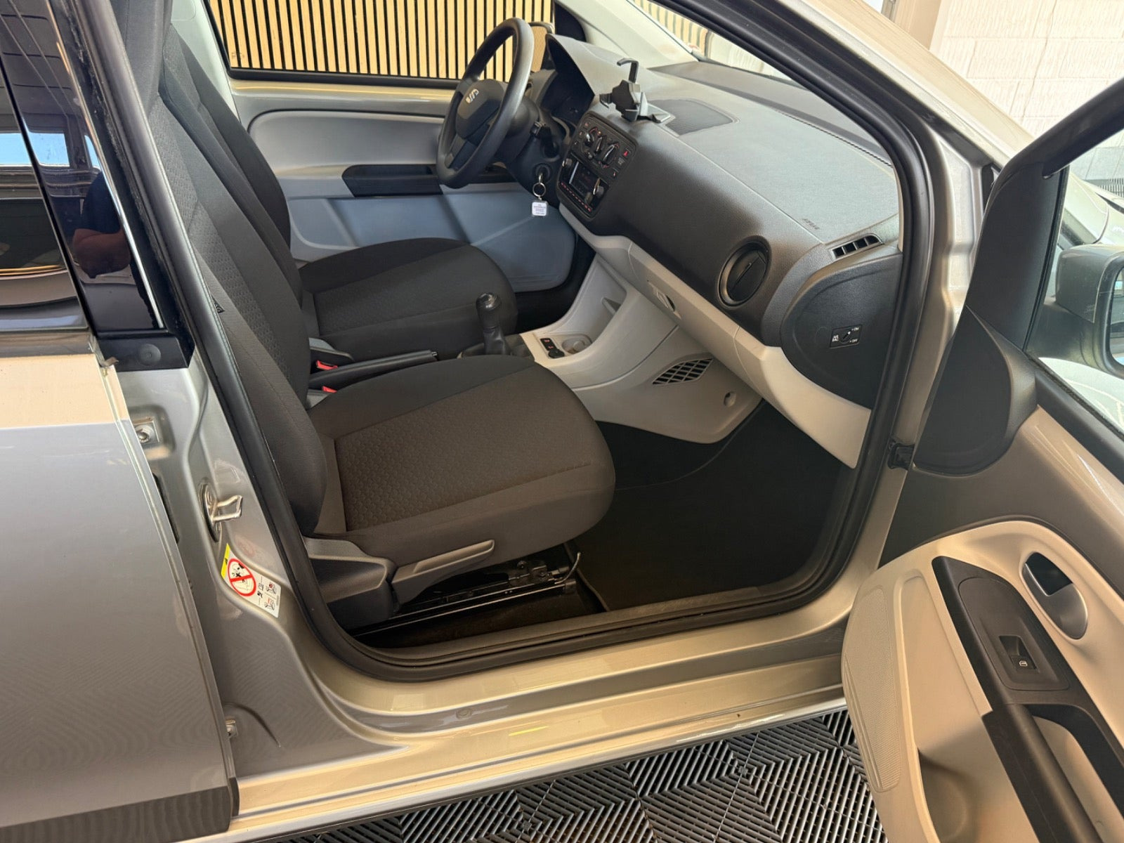 Grå Seat Mii fra 2019
