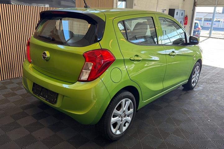 Grøn Opel Karl fra 2016