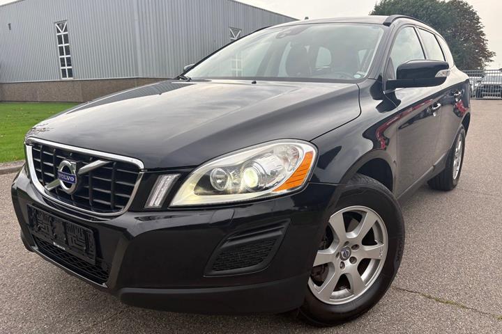 Sort Volvo XC60 fra 2014