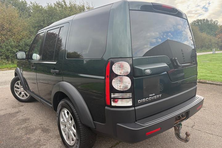 Grøn Land Rover Discovery 4 fra 2015