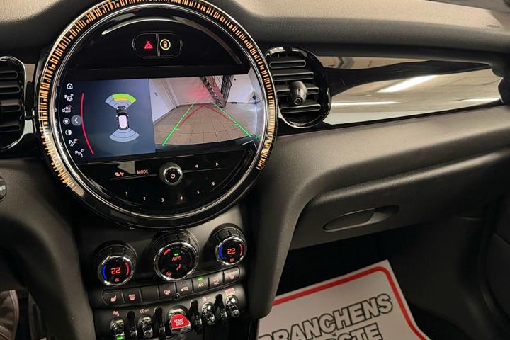 Grøn Mini Cooper S fra 2022