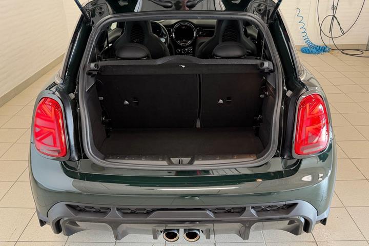 Grøn Mini Cooper S fra 2022