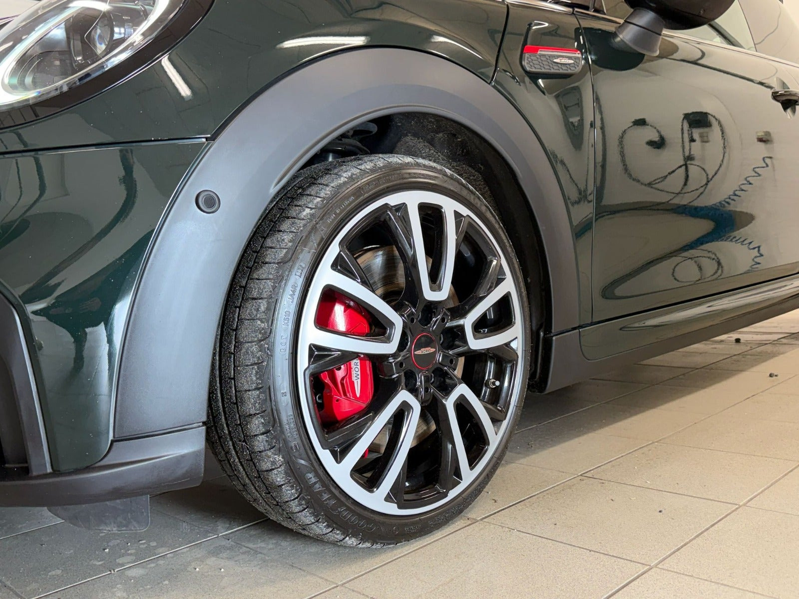 Grøn Mini Cooper S fra 2022
