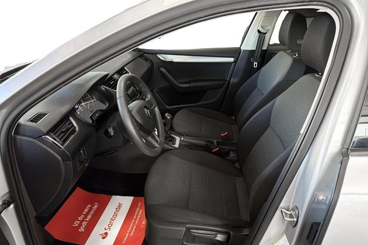Sølv Skoda Octavia fra 2017