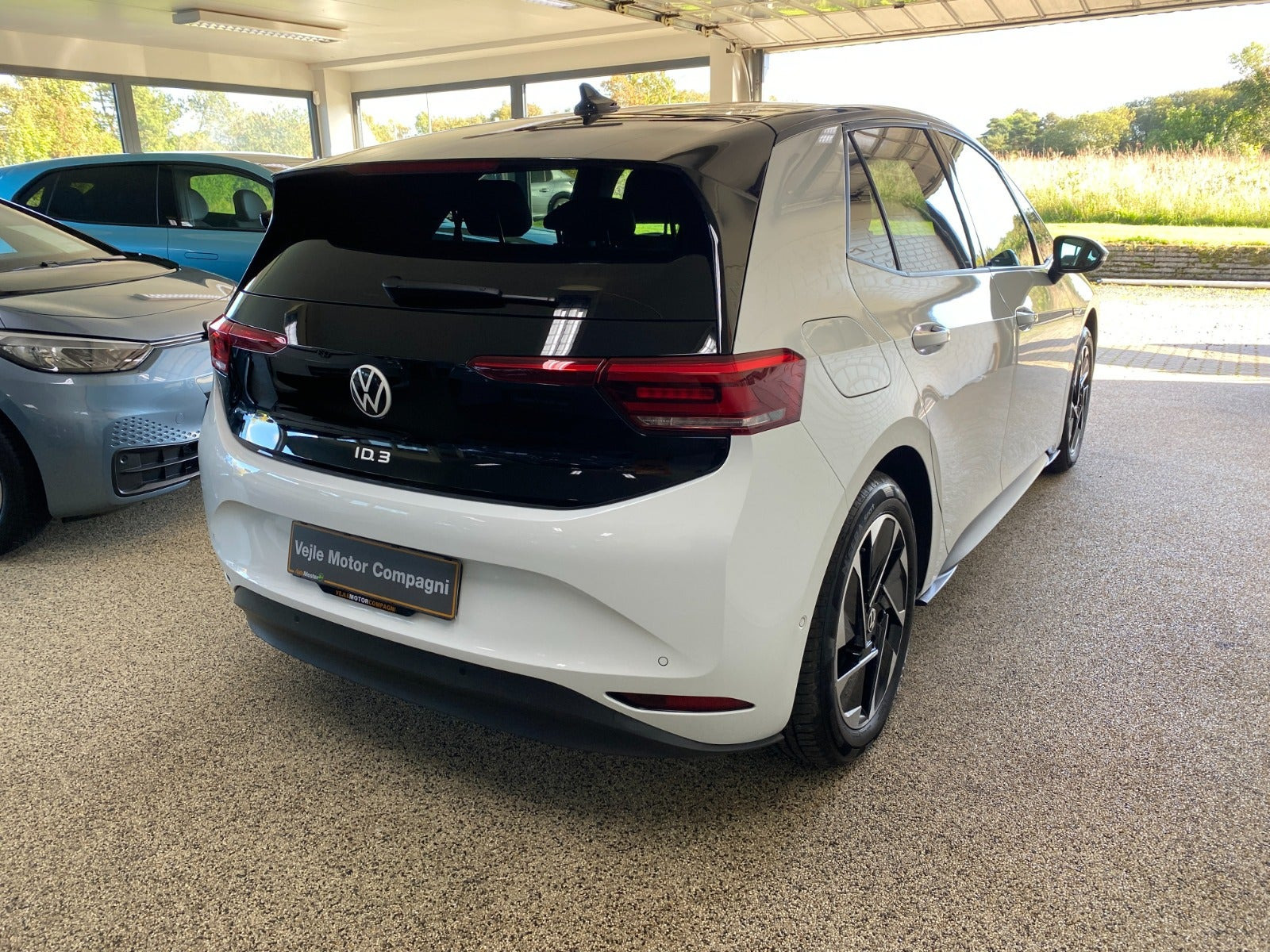 Hvid VW ID.3 fra 2023
