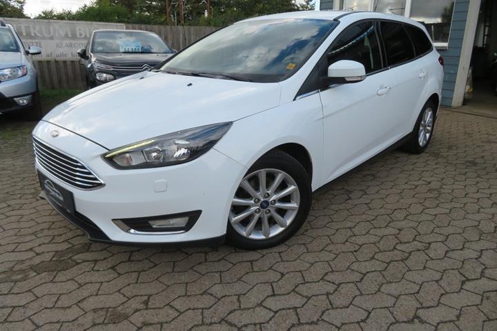 Hvid Ford Focus fra 2018
