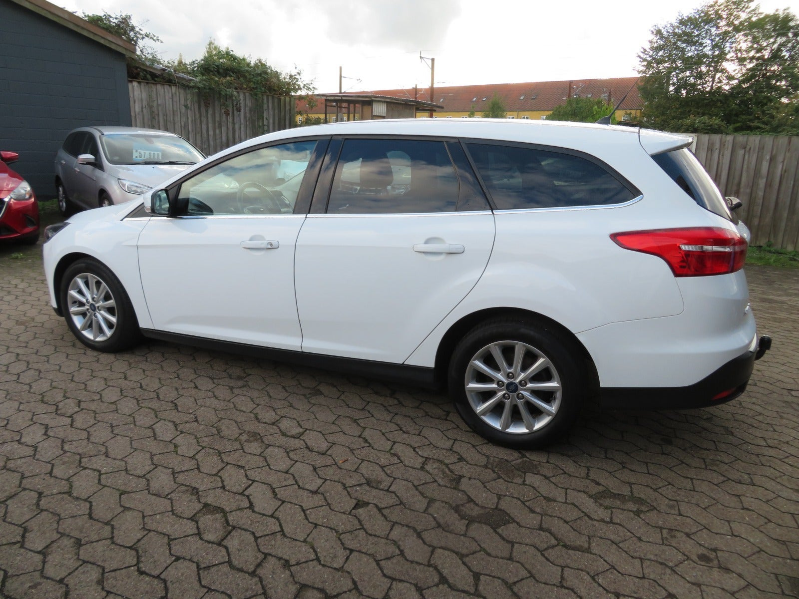 Hvid Ford Focus fra 2018