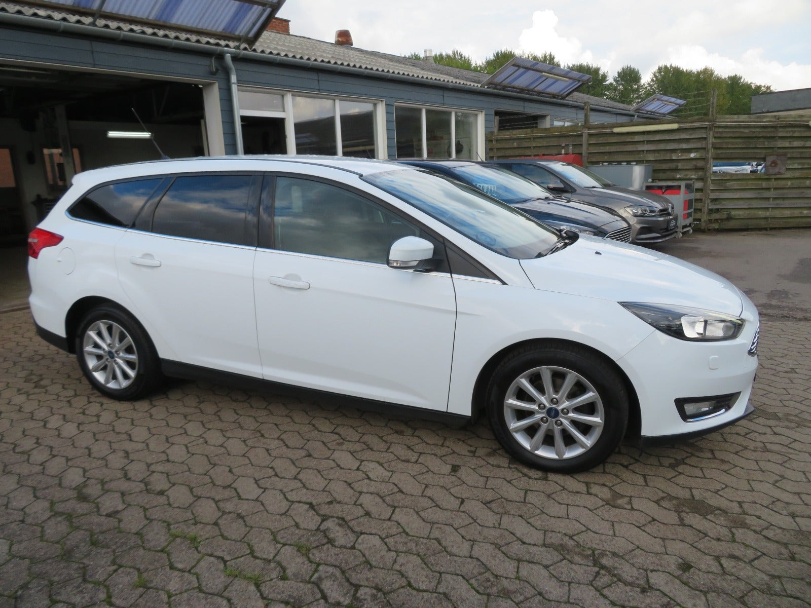 Hvid Ford Focus fra 2018
