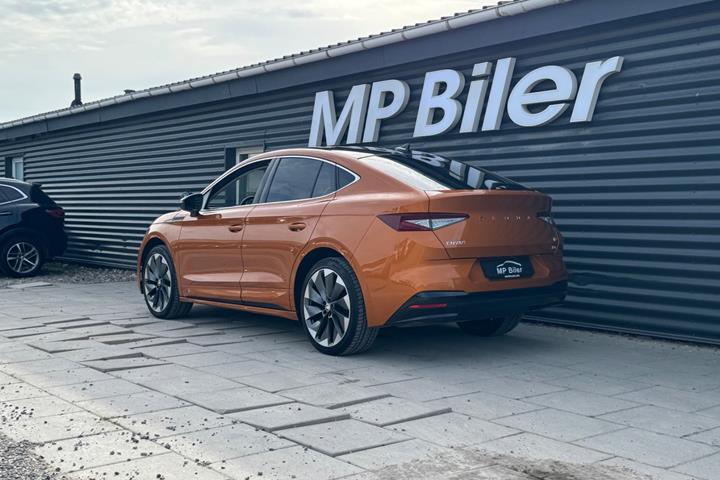 Bronze Skoda Enyaq fra 2023