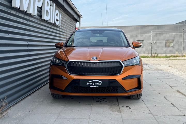 Bronze Skoda Enyaq fra 2023
