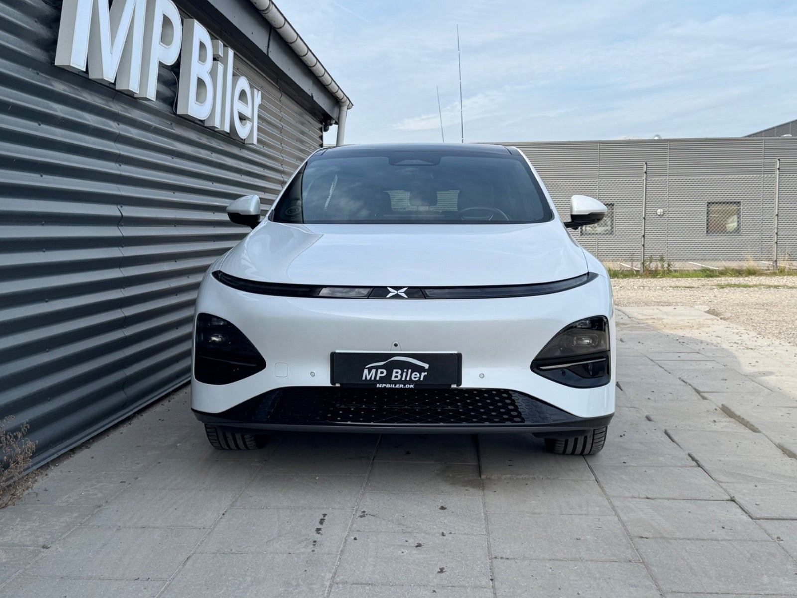 Hvid Xpeng G6 fra 2024