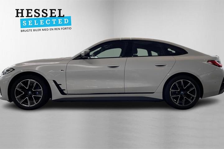 Hvid BMW i4 fra 2024