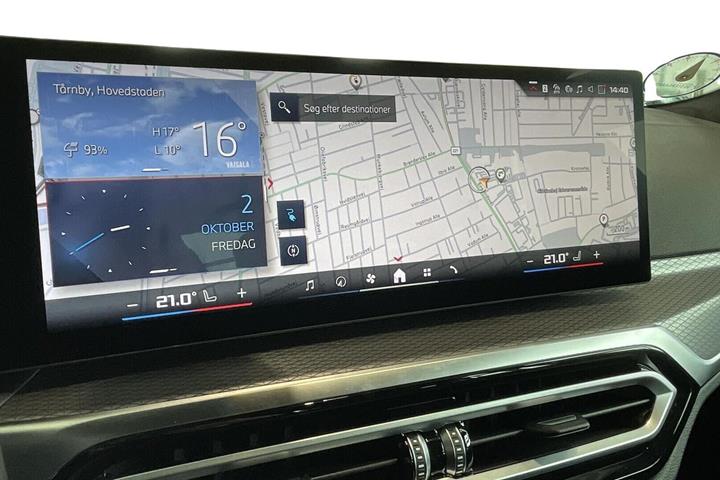 Hvid BMW i4 fra 2024