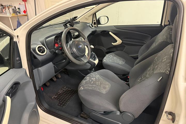 Hvid Ford Ka fra 2009
