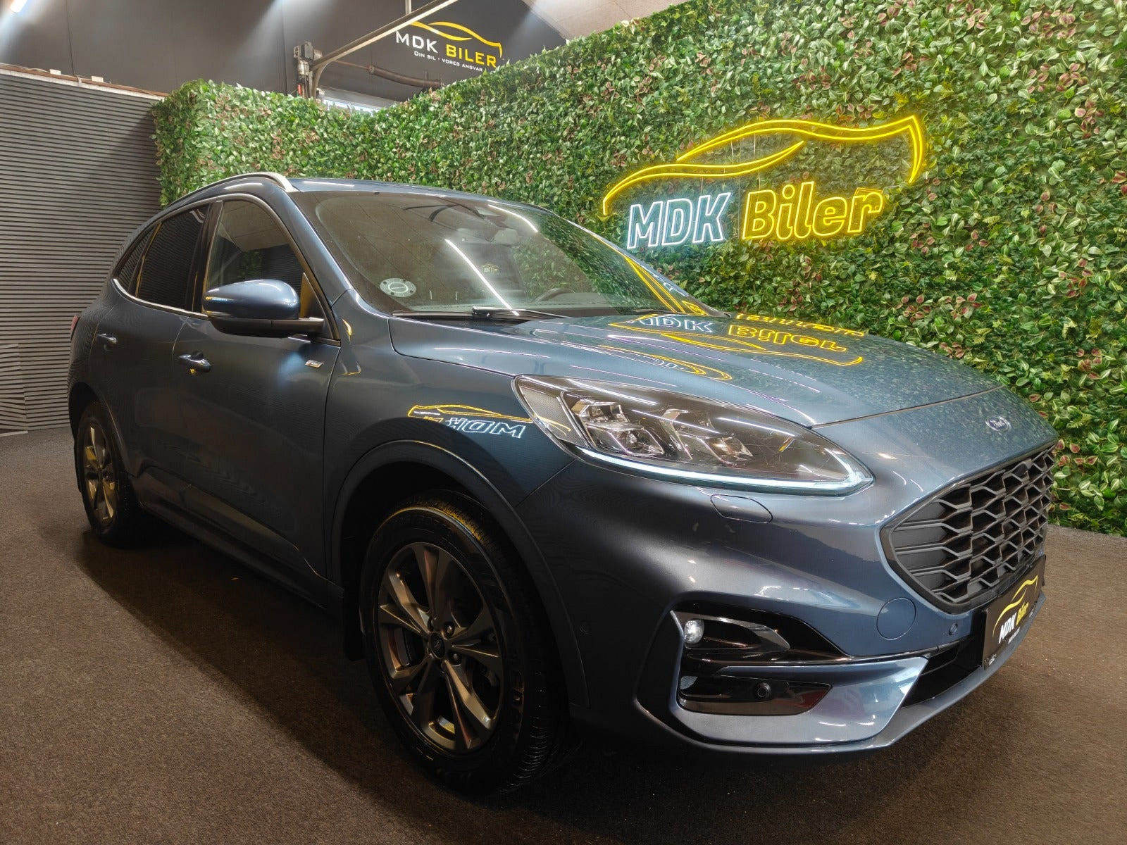 Ford Kuga 2,5 PHEV Titanium CVT