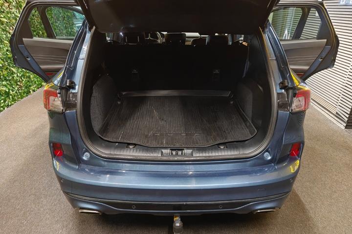 undefined Ford Kuga fra 2022