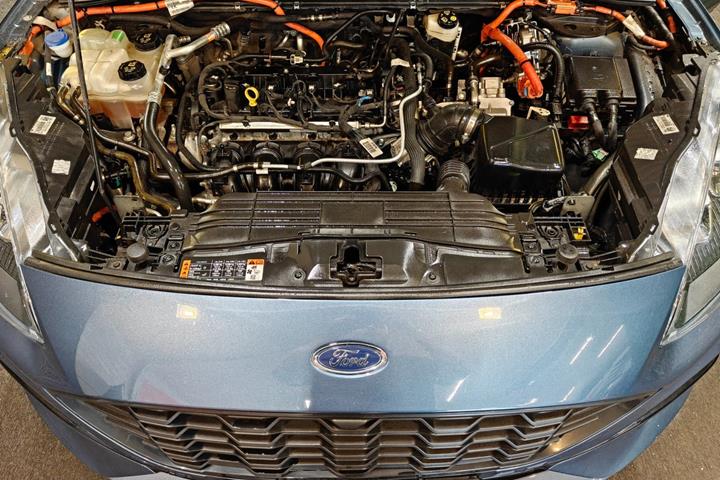 undefined Ford Kuga fra 2022