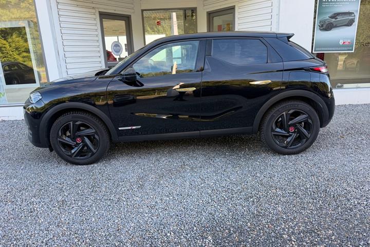 Sort DS DS 3 CrossBack fra 2022