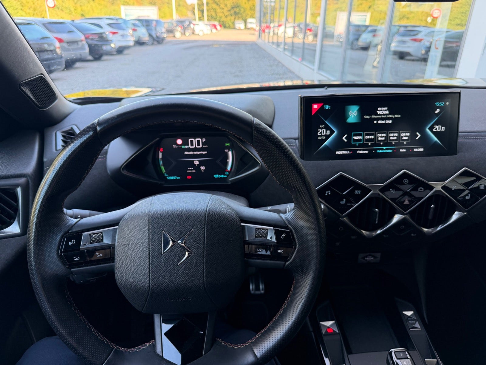 Sort DS DS 3 CrossBack fra 2022
