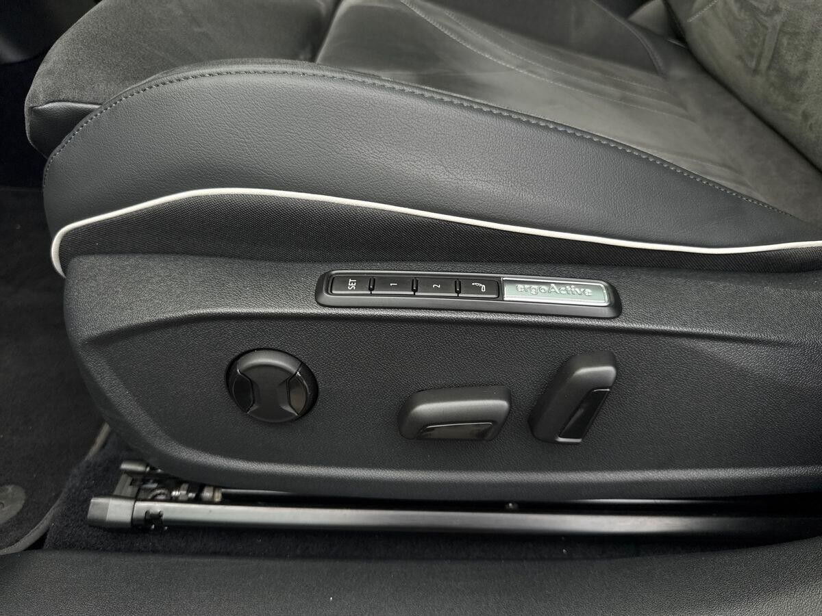 Blå VW ID.5 fra 2023