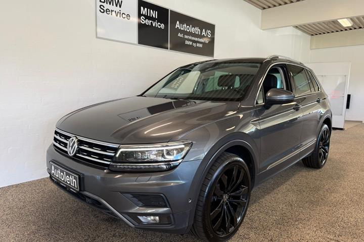 Grå VW Tiguan fra 2017