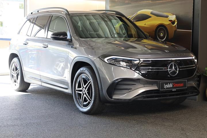 Grå Mercedes EQB250 fra 2022