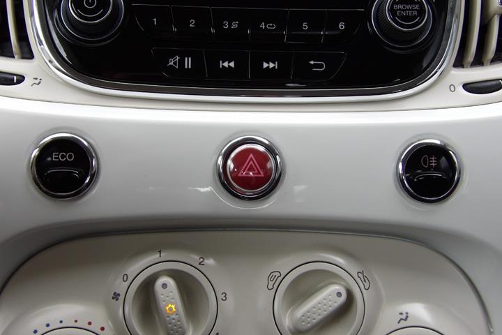 Hvid Fiat 500C fra 2016