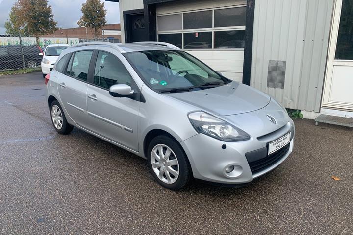 Sølv Renault Clio III fra 2012
