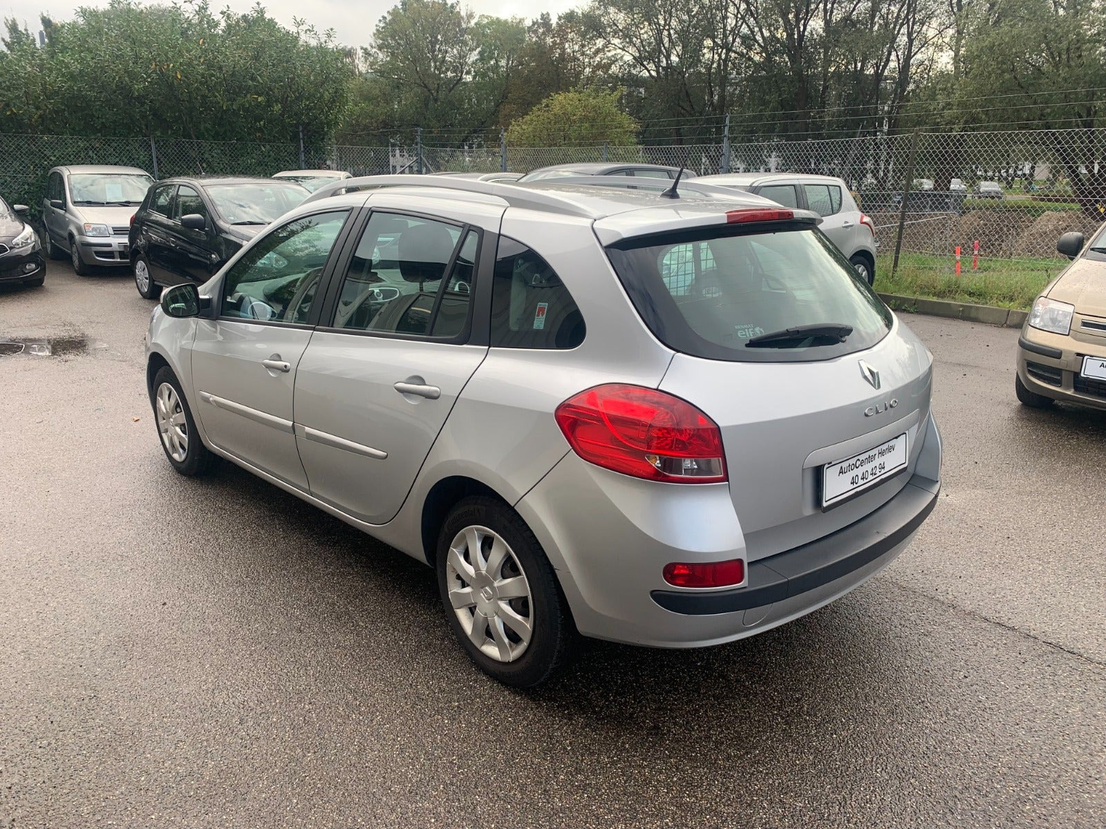 Sølv Renault Clio III fra 2012